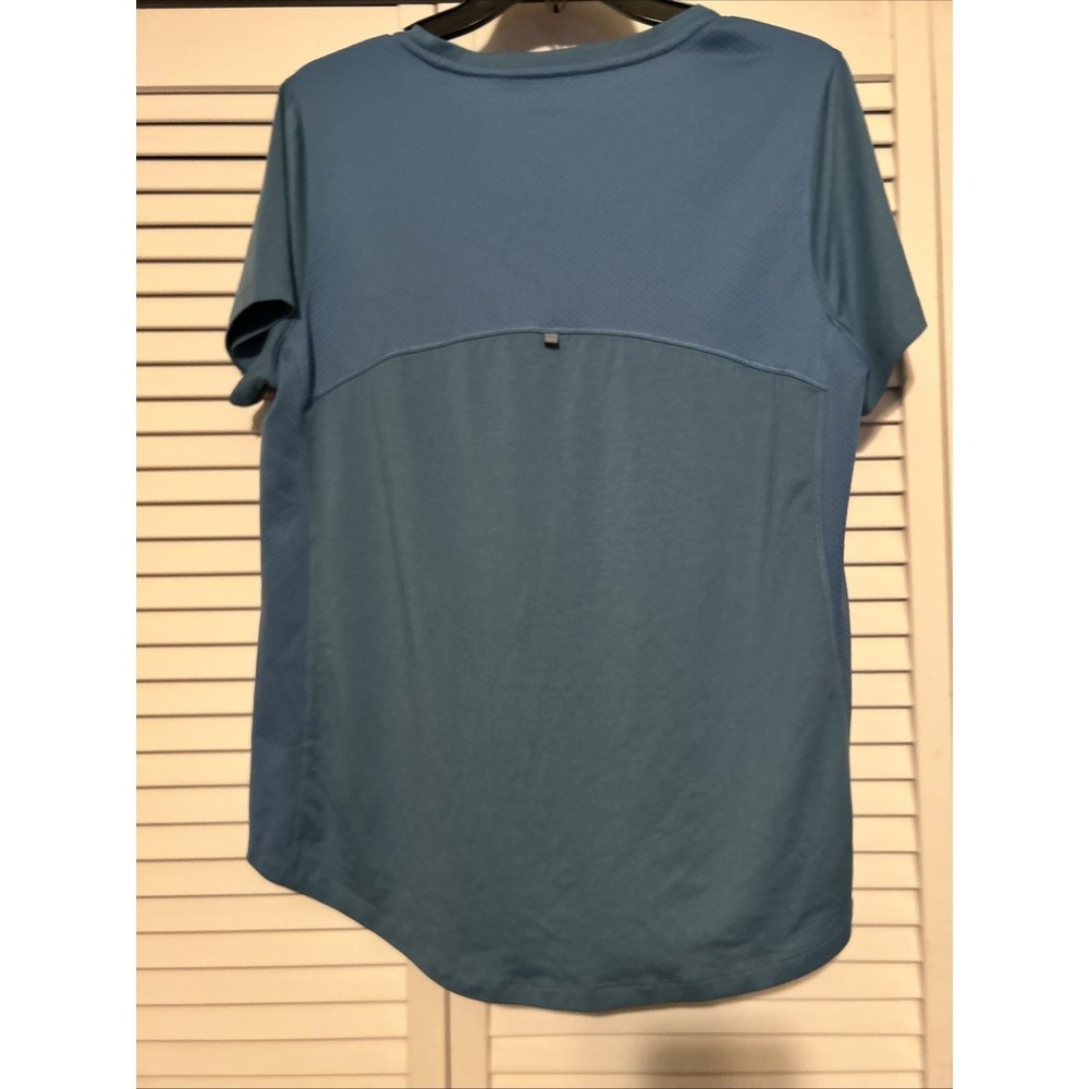 L.L. Bean Women's Performance Shirt Size Large - Picture 4 of 6